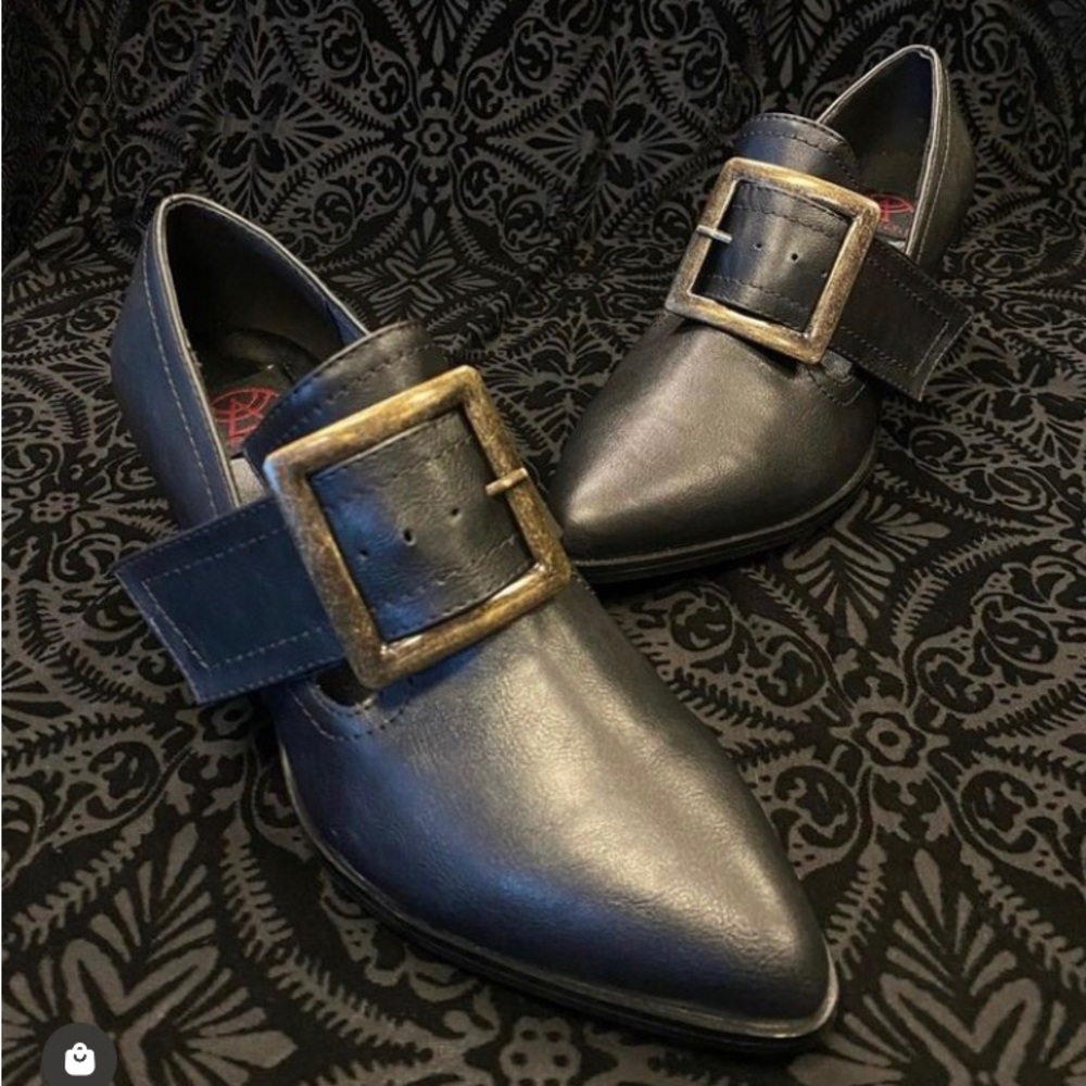 Strangecvlt Black Matte Faux Leather Grimm buckle pilgrim witch Shoes 6.5-7 NIB